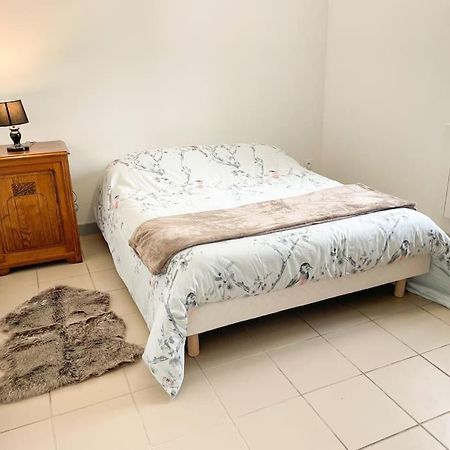 Maison De Campagne Paisible La Mesniere 외부 사진